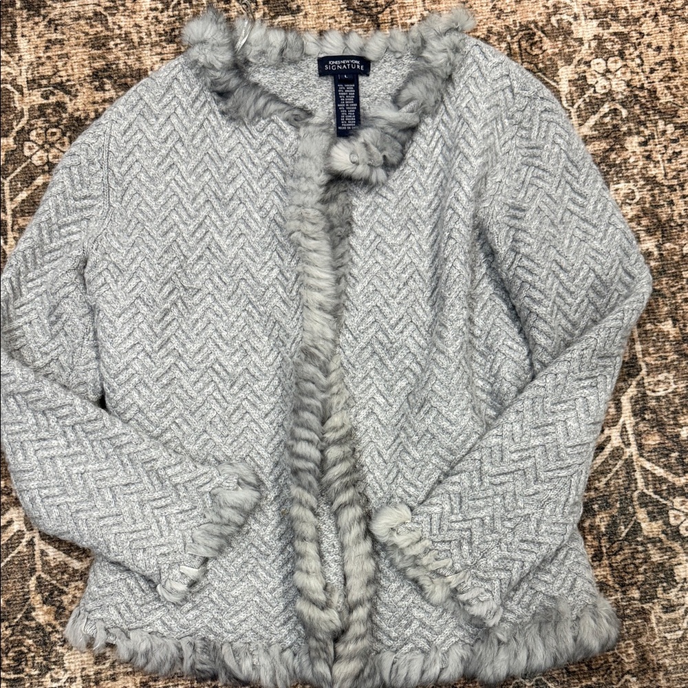 VTG Jones New York Signature Angora Wool Cardigan Rabbit Fur Trim L